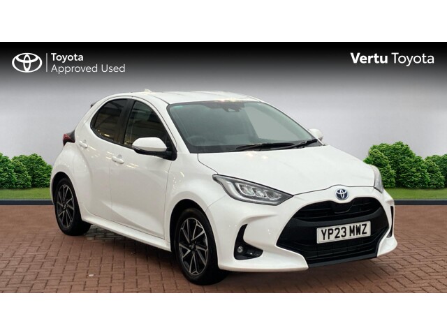 Main listing image - Toyota Yaris