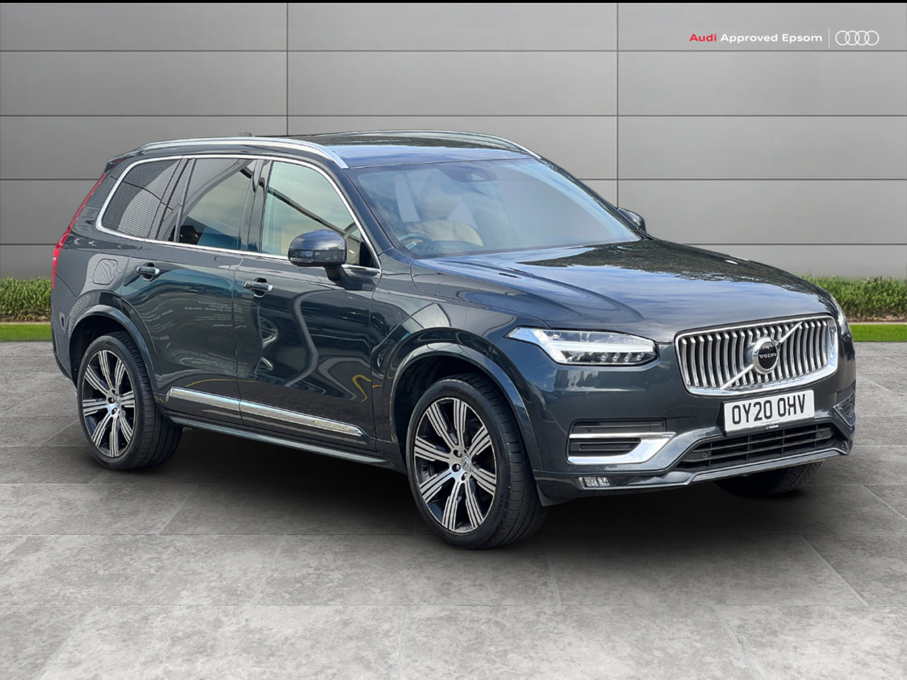 Main listing image - Volvo XC90