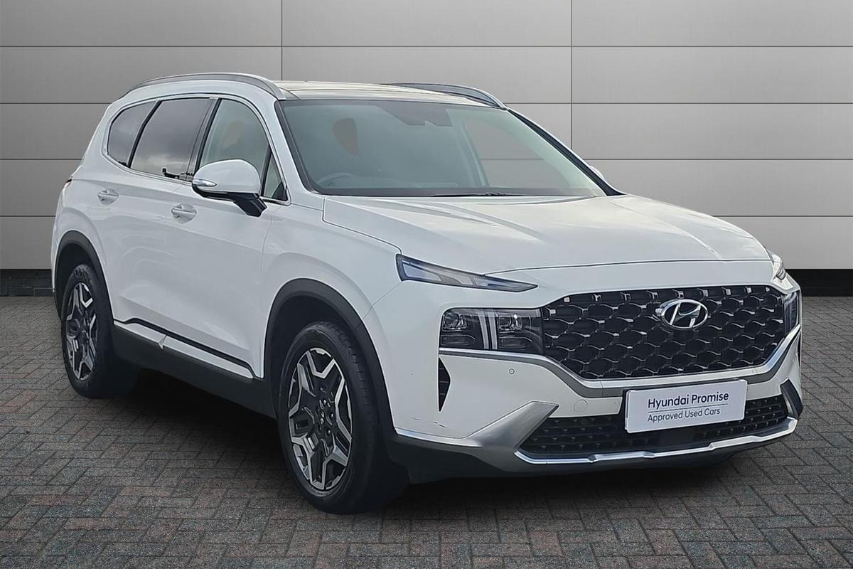 Main listing image - Hyundai Santa Fe