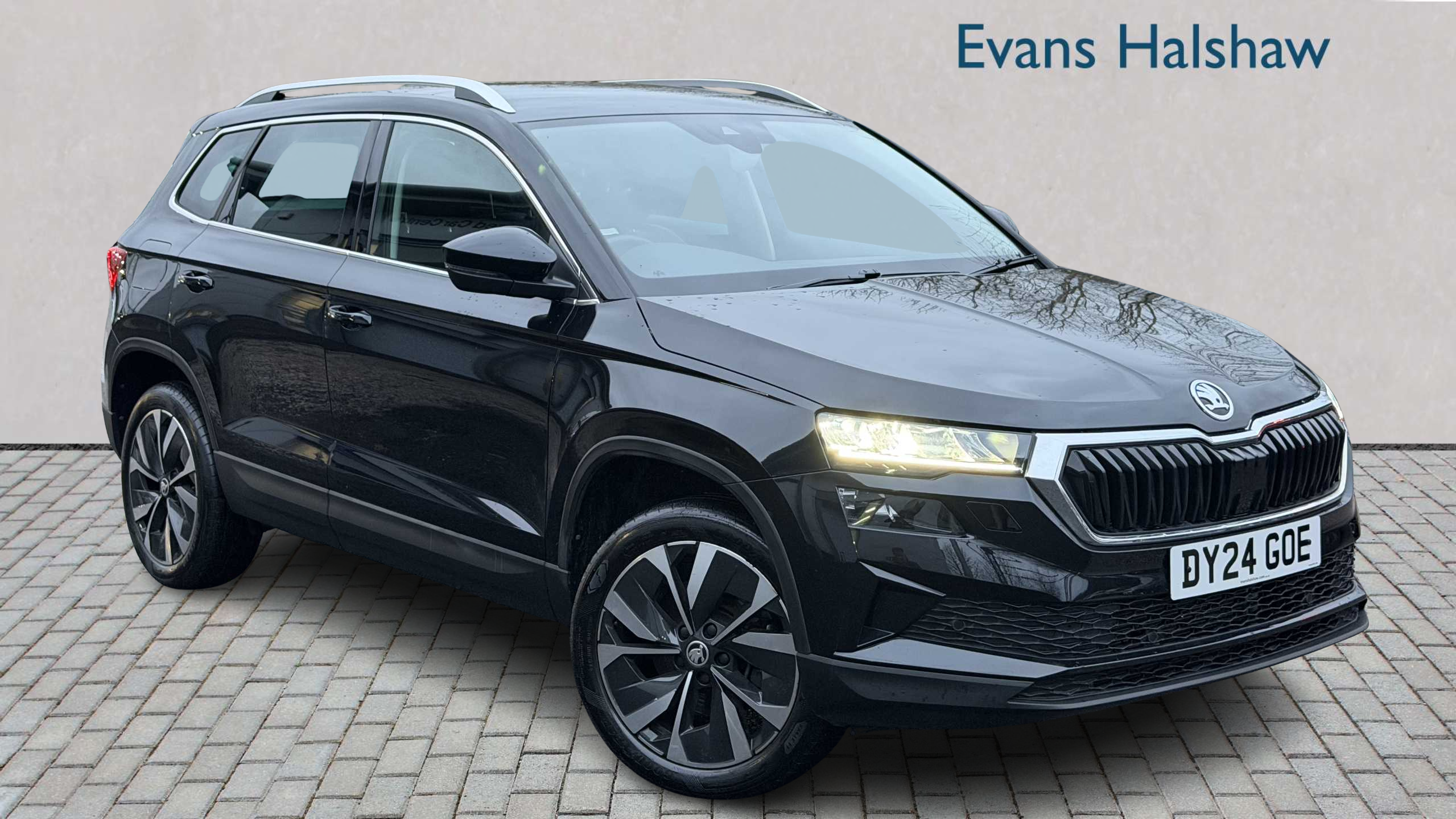 Main listing image - Skoda Karoq