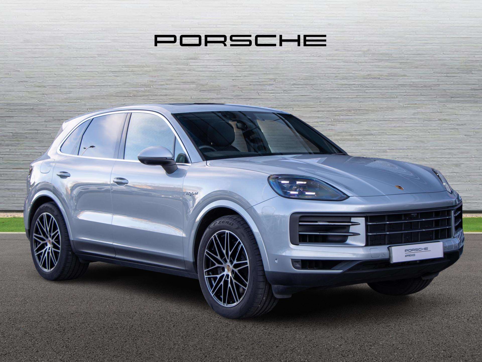 Main listing image - Porsche Cayenne