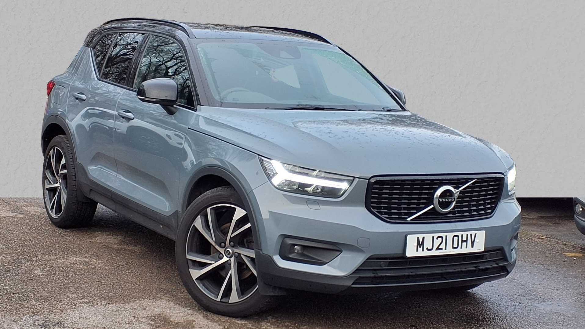 Main listing image - Volvo XC40