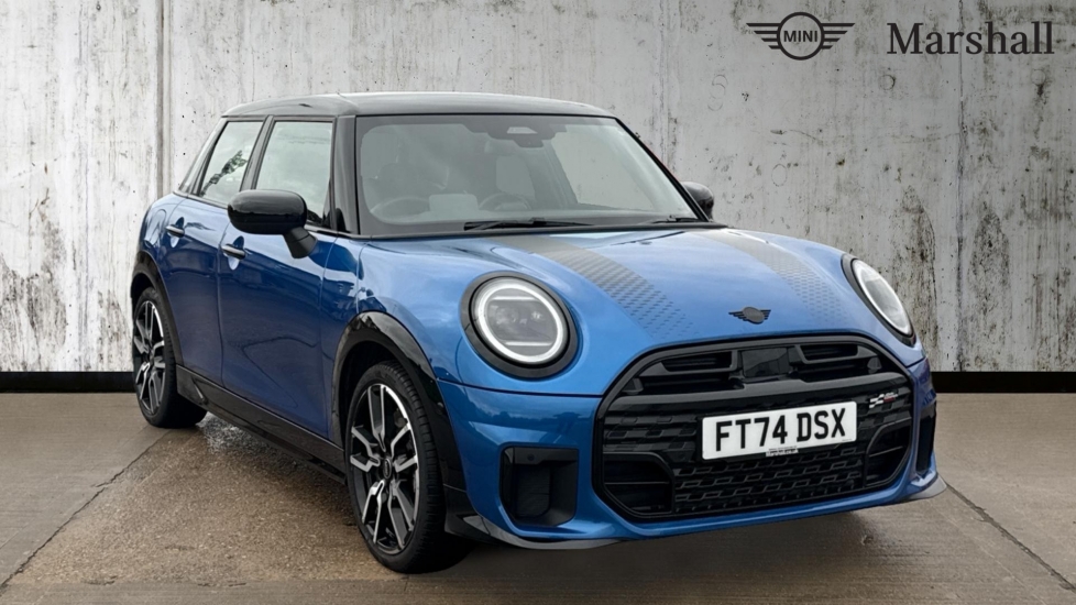 Main listing image - MINI Hatchback 5dr