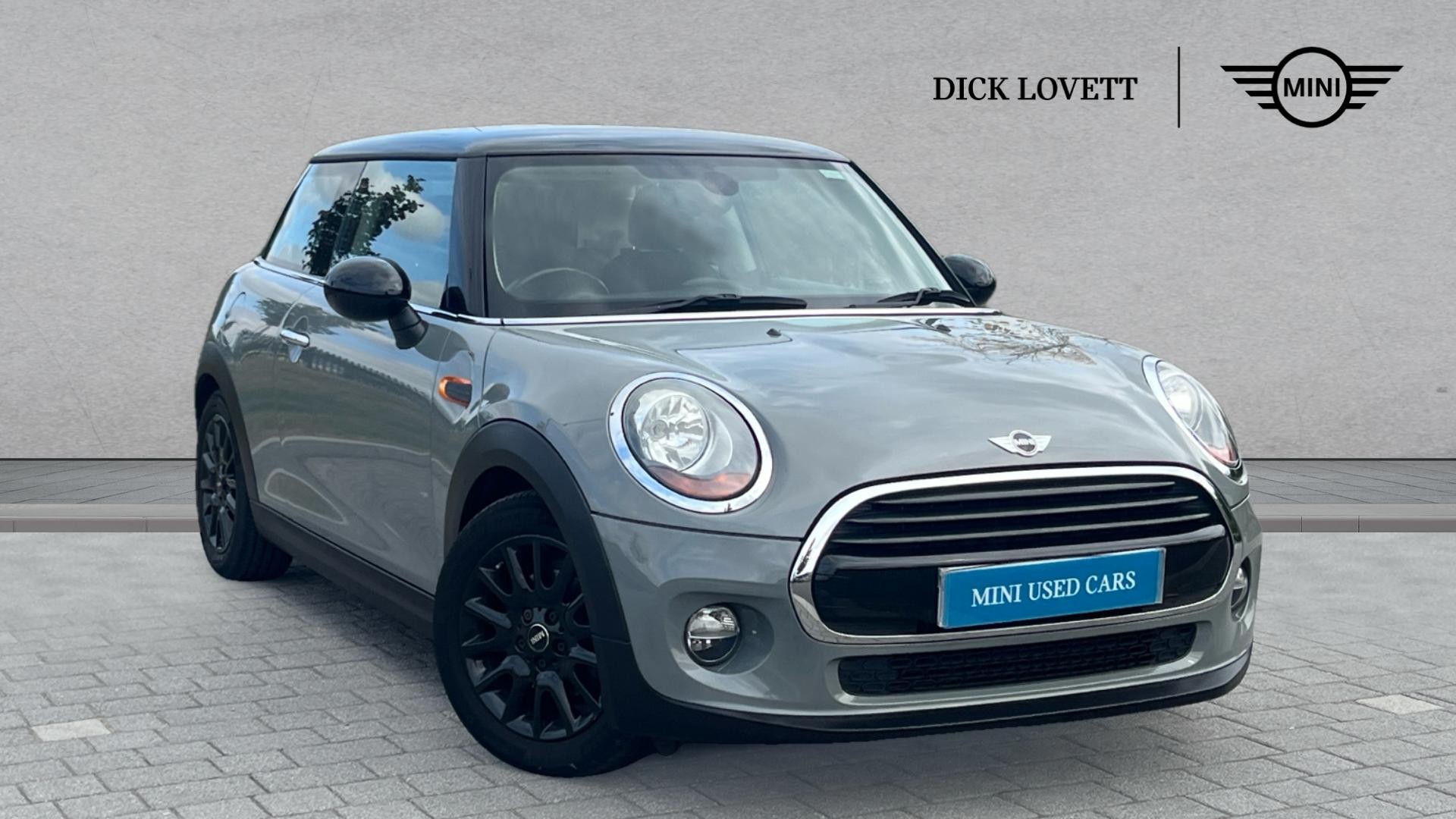 Main listing image - MINI Hatchback