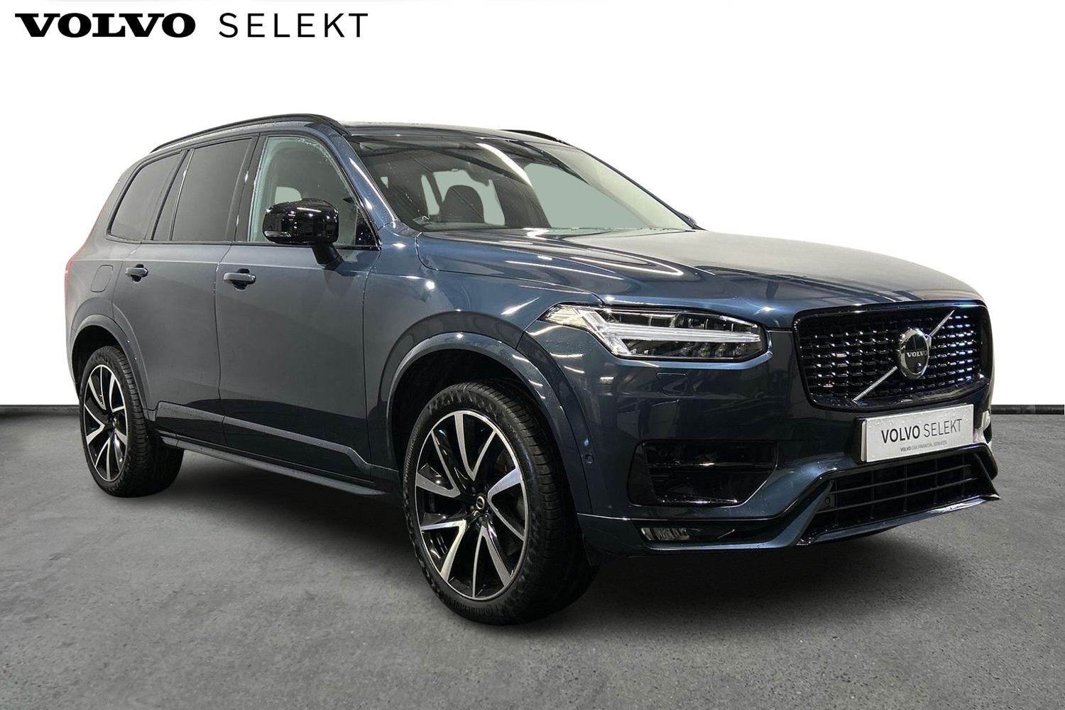 Main listing image - Volvo XC90