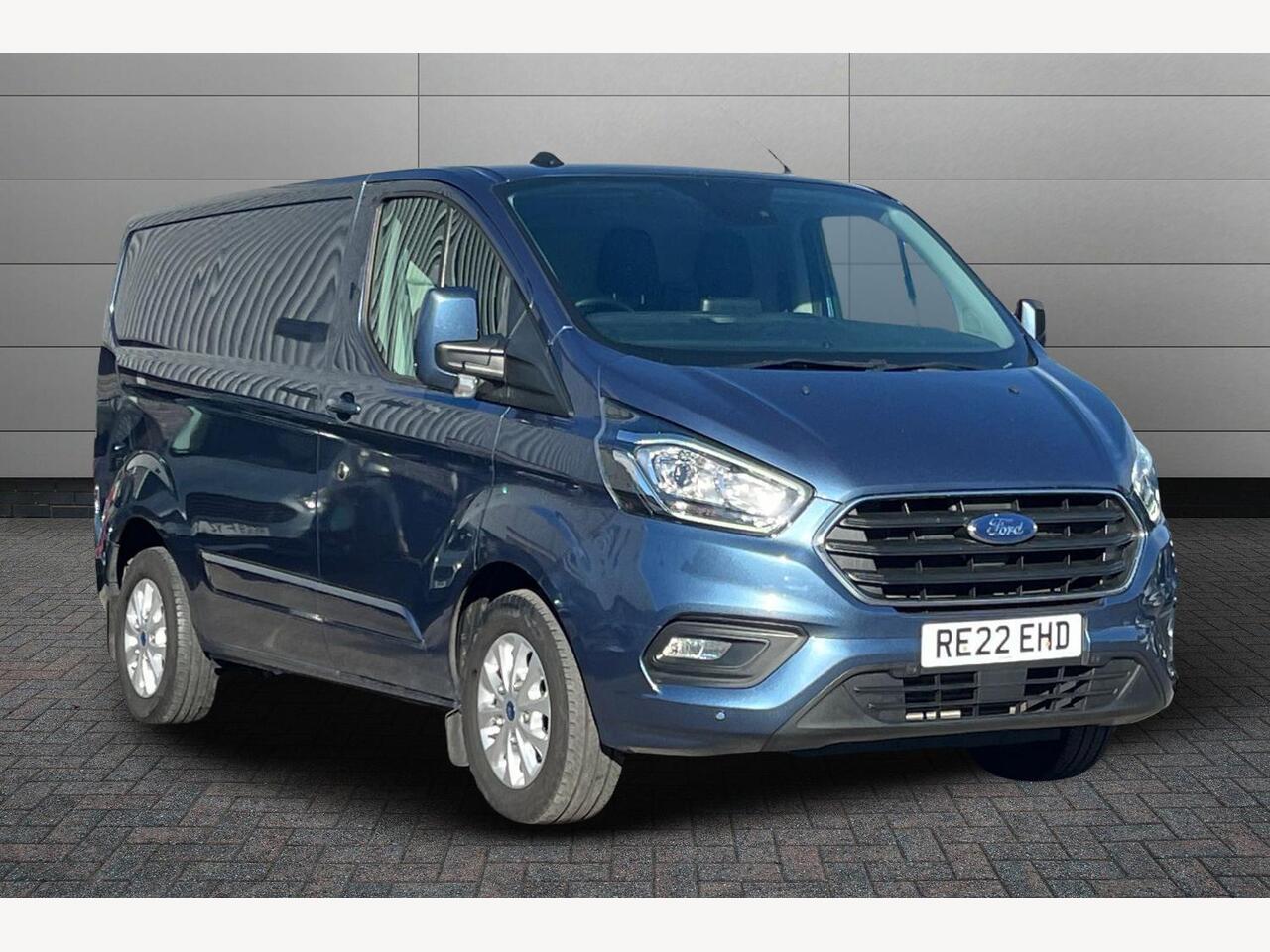 Main listing image - Ford Transit Custom