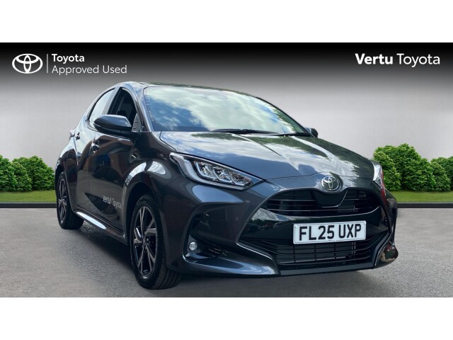 Main listing image - Toyota Yaris