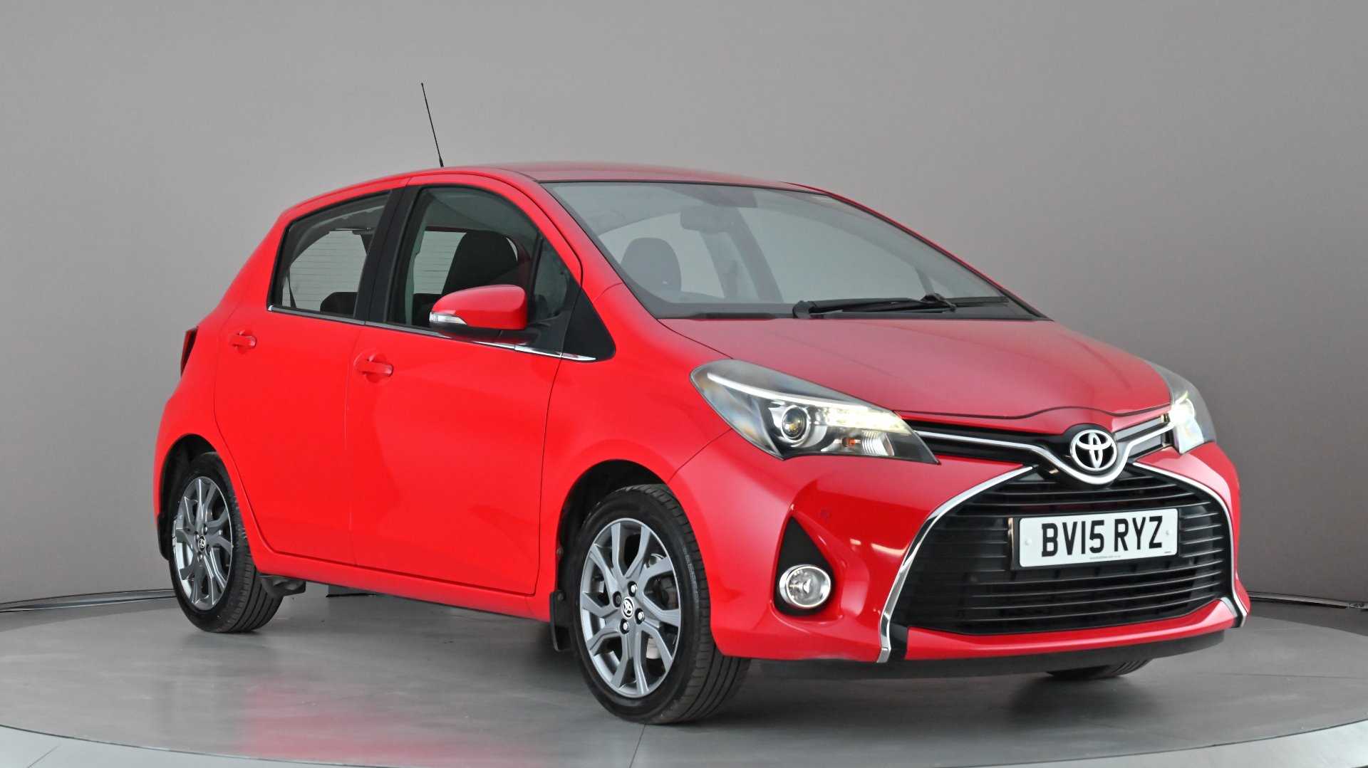 Main listing image - Toyota Yaris