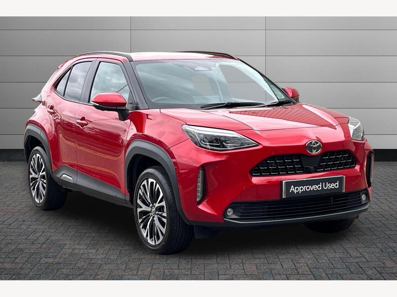 Main listing image - Toyota Yaris Cross