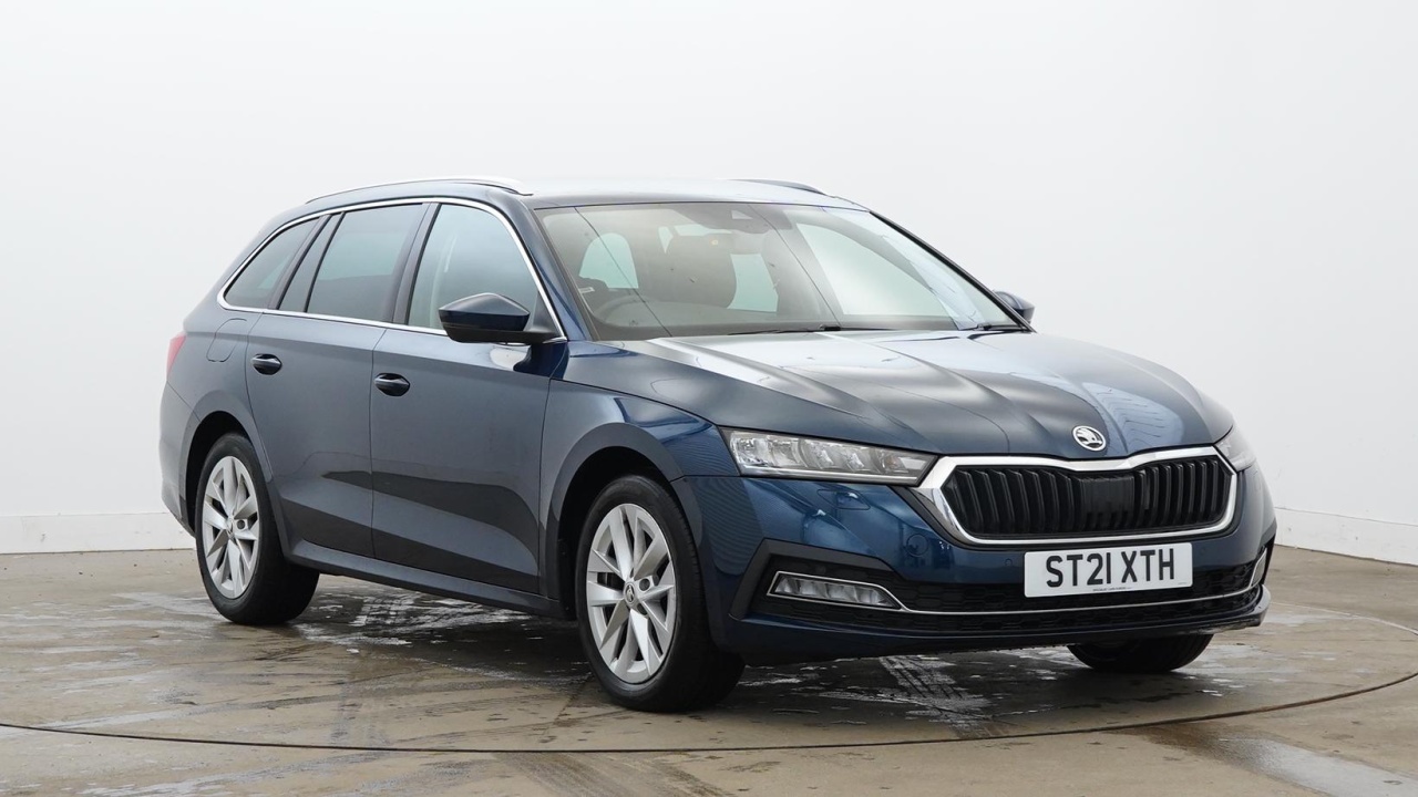 Main listing image - Skoda Octavia Estate