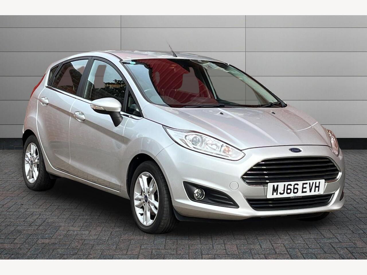 Main listing image - Ford Fiesta