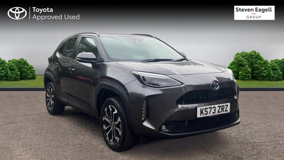 Main listing image - Toyota Yaris Cross