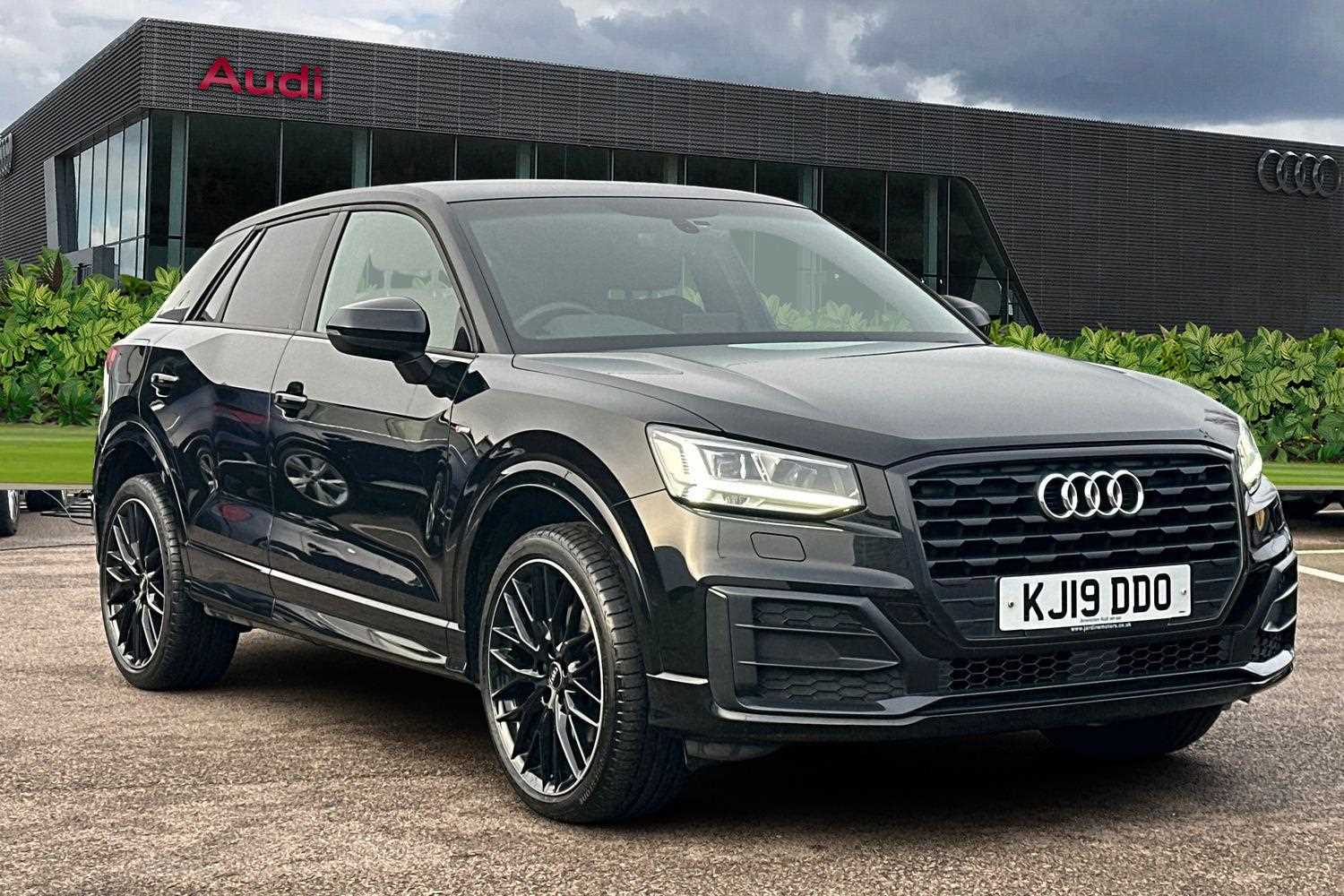 Main listing image - Audi Q2