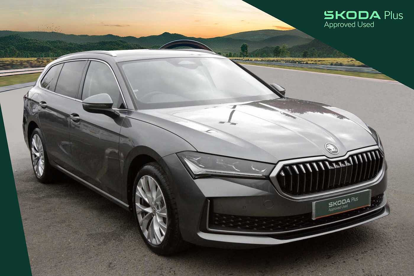 Main listing image - Skoda Superb Estate