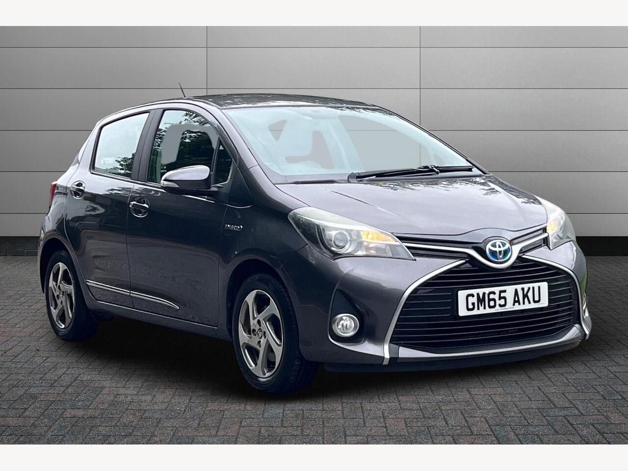 Main listing image - Toyota Yaris