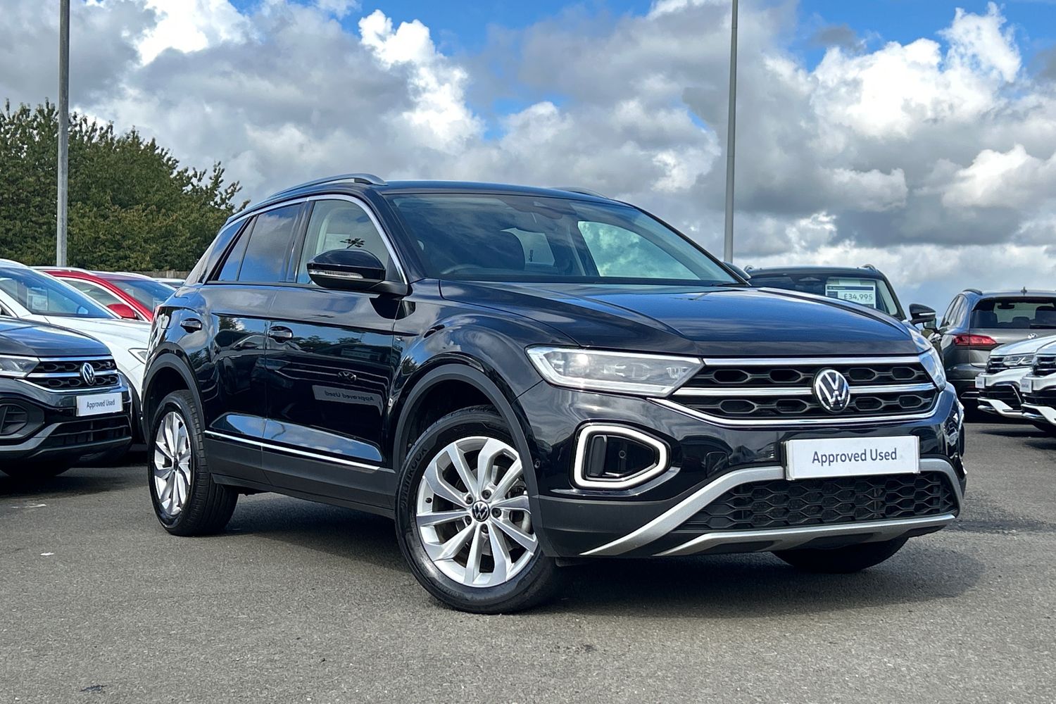 Main listing image - Volkswagen T-Roc