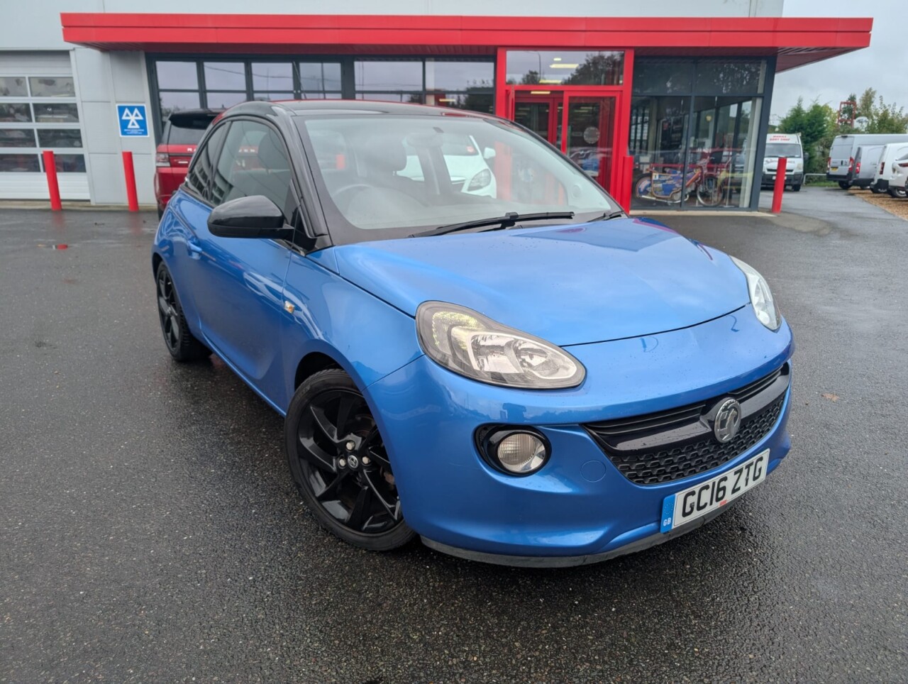 Main listing image - Vauxhall Adam