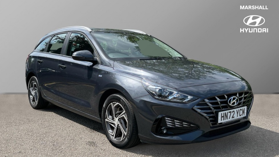 Main listing image - Hyundai i30
