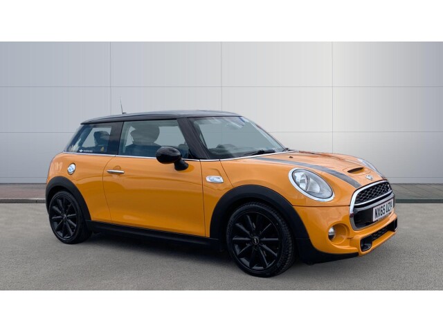 Main listing image - MINI Hatchback