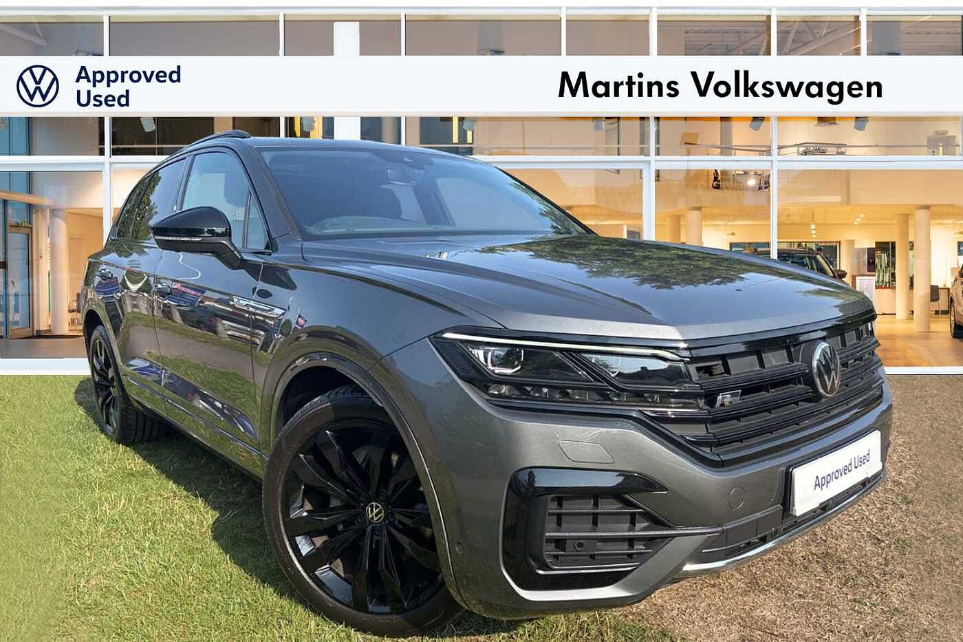 Main listing image - Volkswagen Touareg