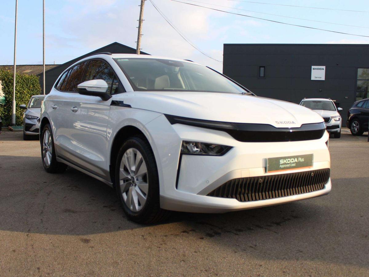 Main listing image - Skoda Enyaq