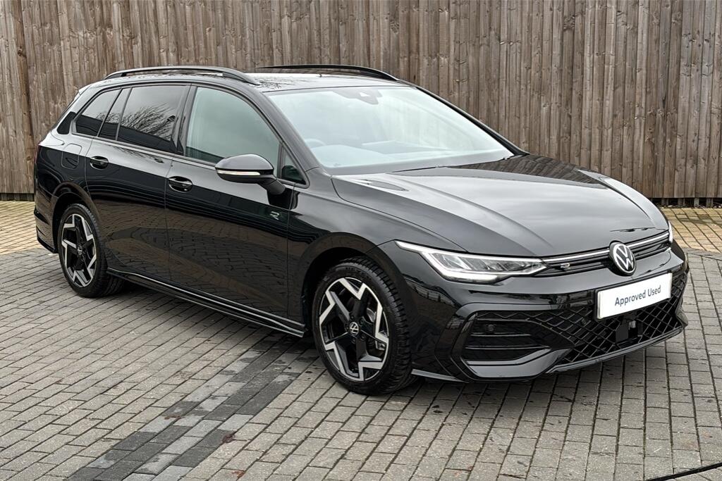 Main listing image - Volkswagen Golf Estate