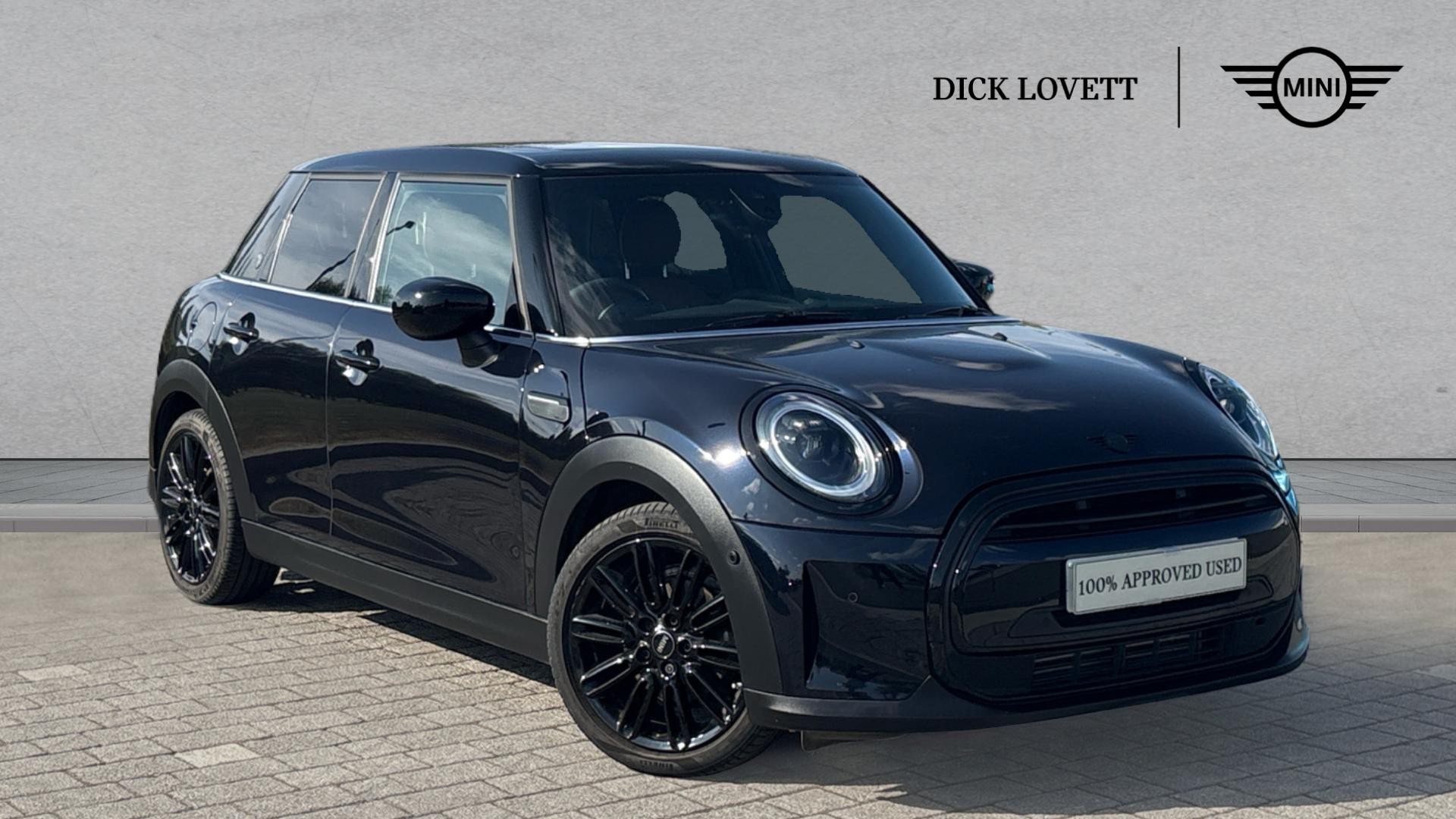 Main listing image - MINI Hatchback