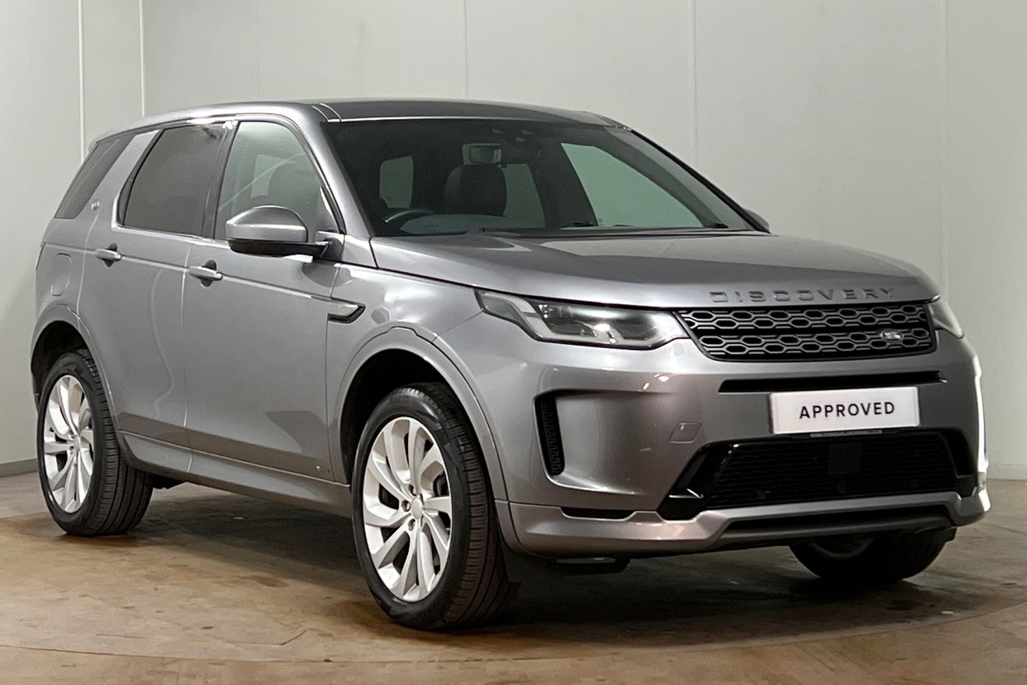 Main listing image - Land Rover Discovery Sport