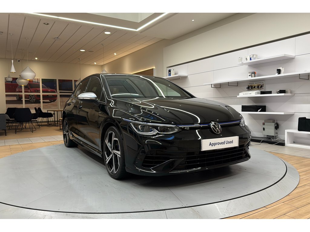 Main listing image - Volkswagen Golf R
