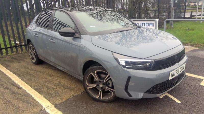 Main listing image - Vauxhall Corsa