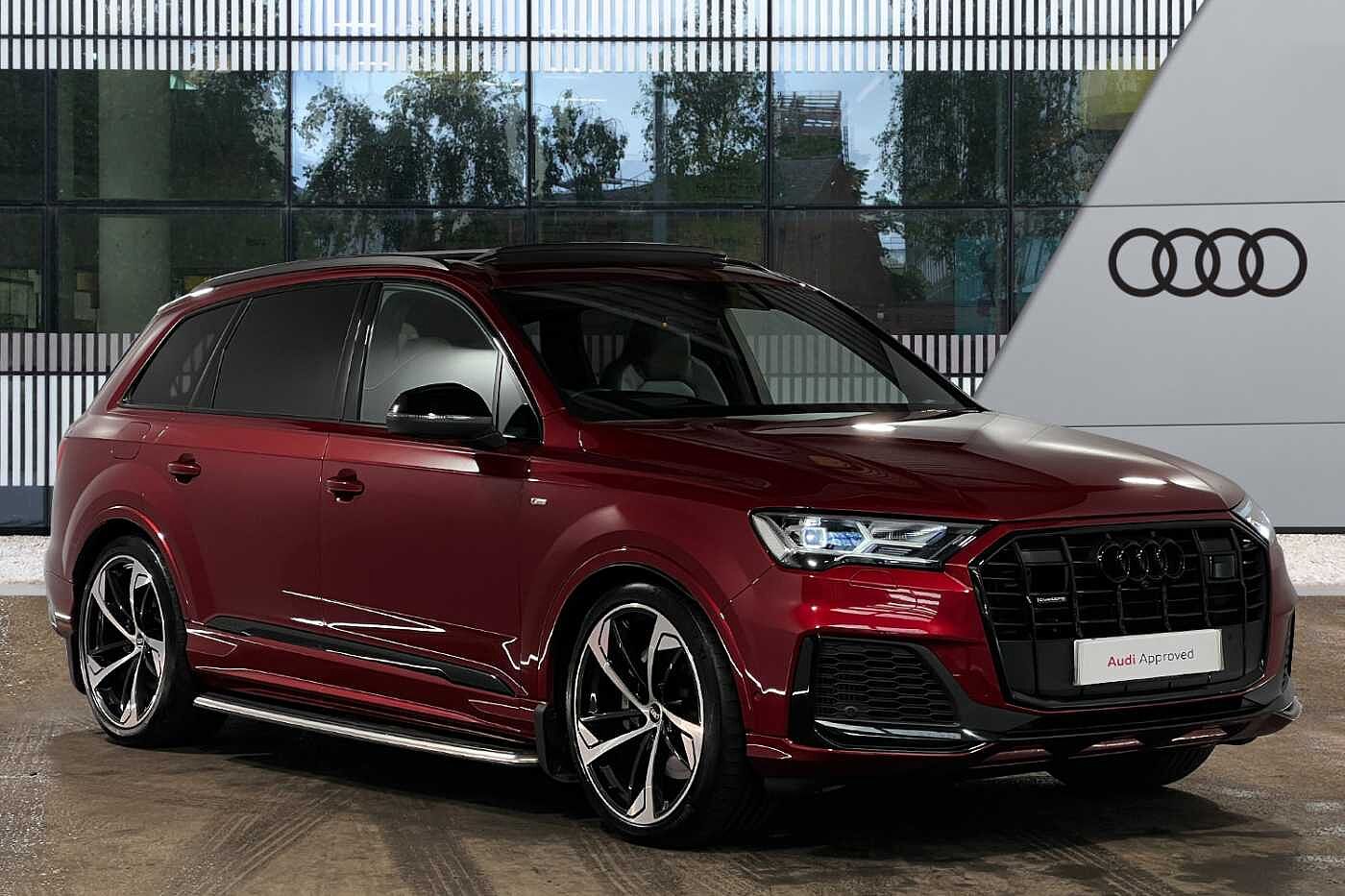 Main listing image - Audi Q7