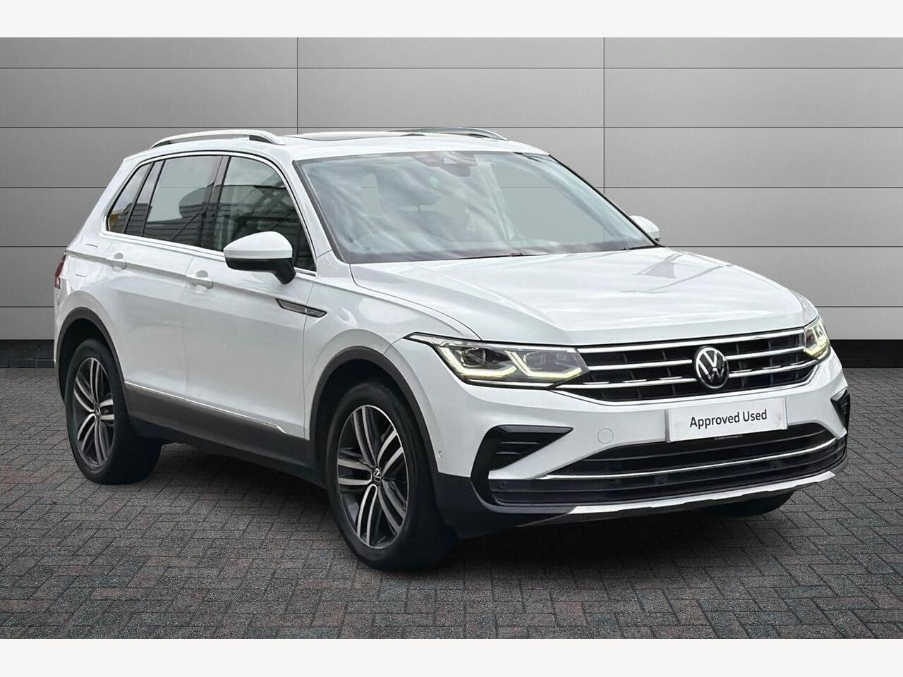 Main listing image - Volkswagen Tiguan