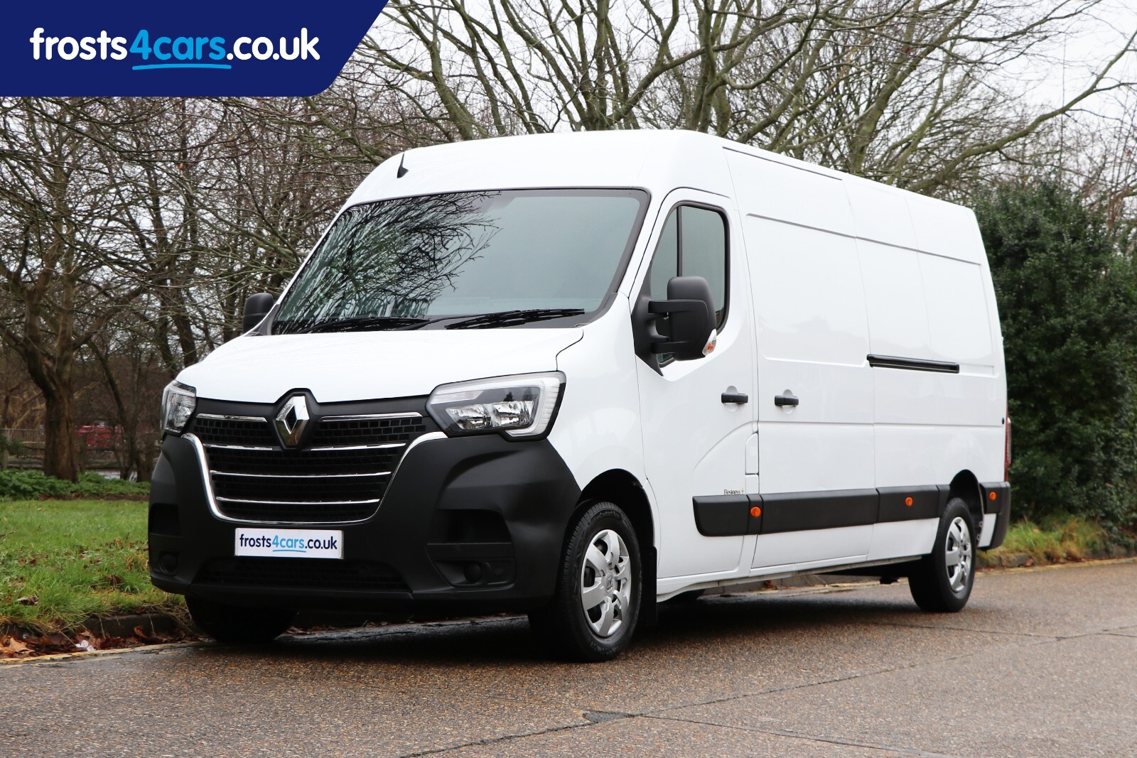 Main listing image - Renault Master