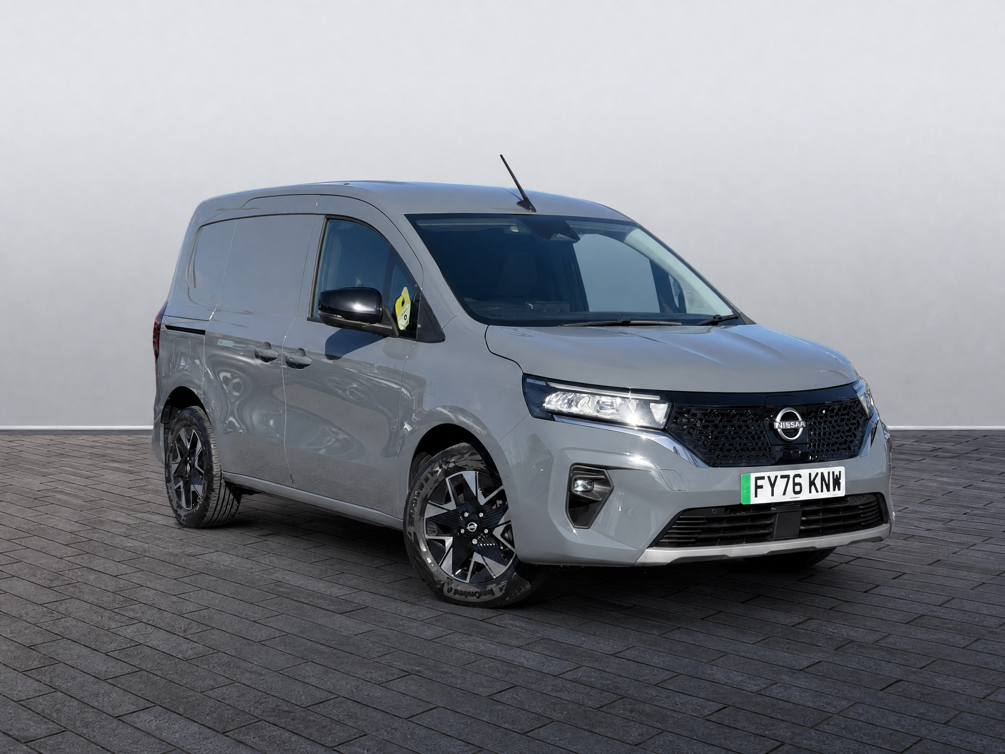 Main listing image - Nissan Townstar