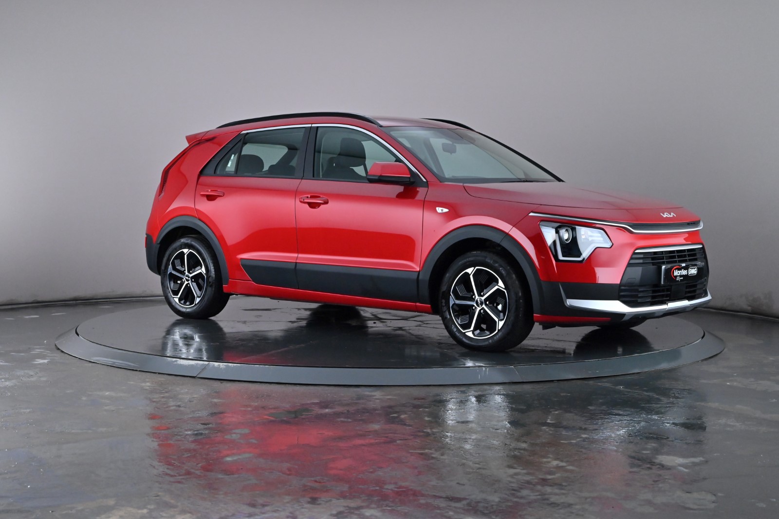 Main listing image - Kia Niro