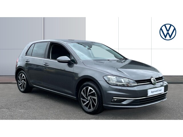 Main listing image - Volkswagen Golf