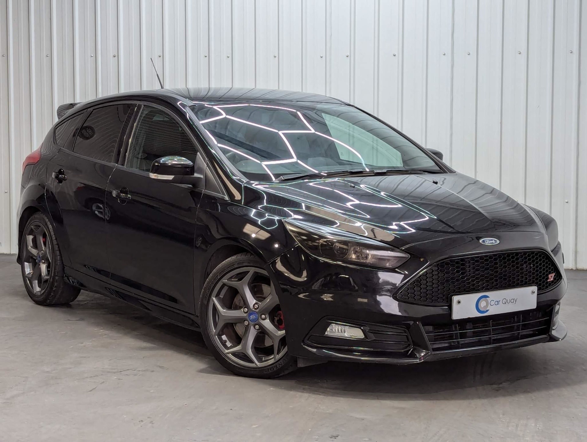 Main listing image - Ford Focus ST