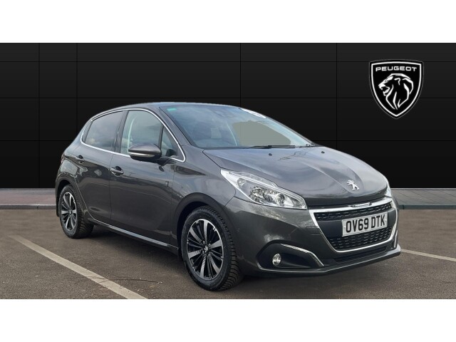 Main listing image - Peugeot 208