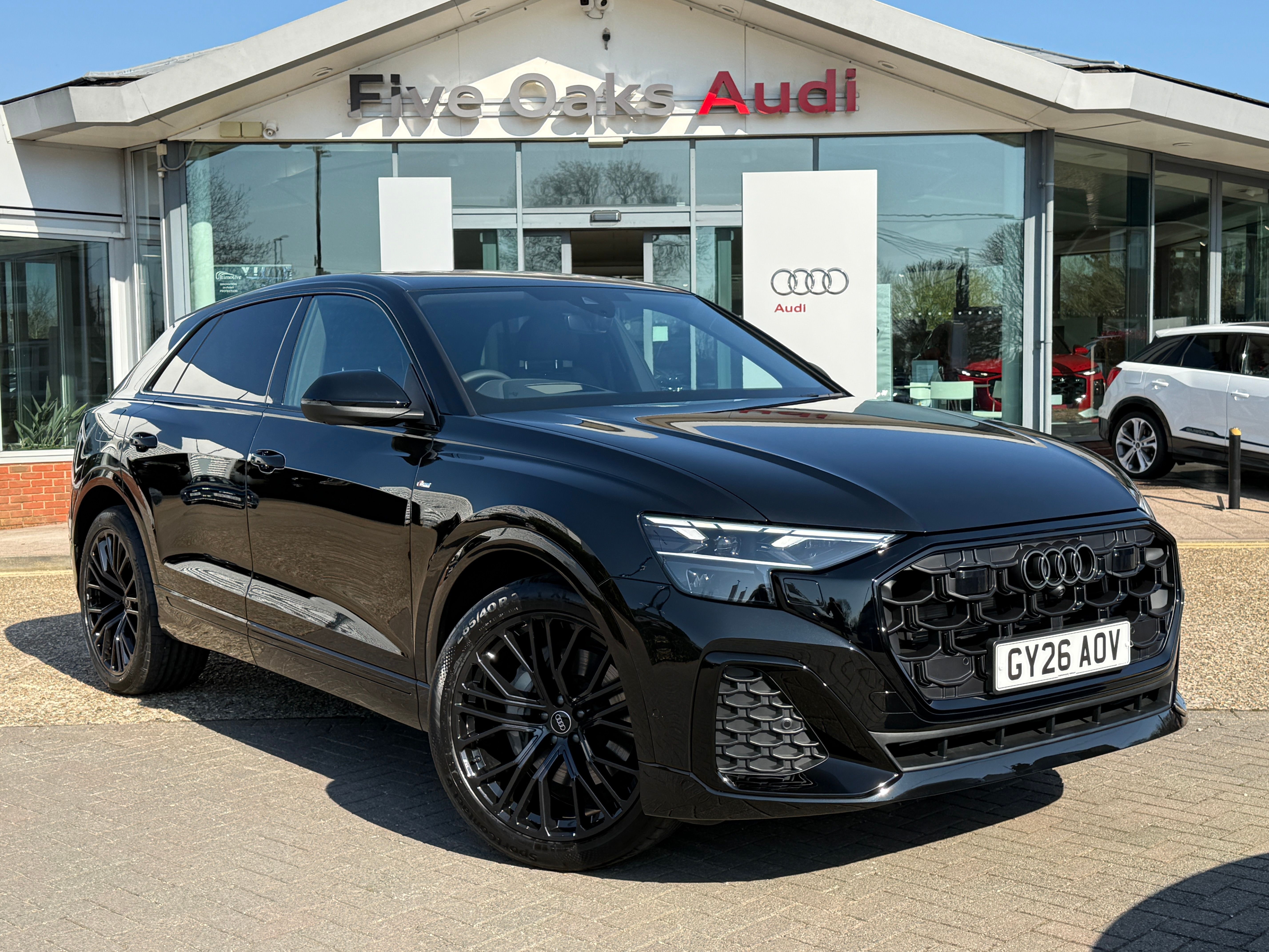 Main listing image - Audi Q8