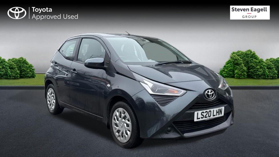 Main listing image - Toyota Aygo