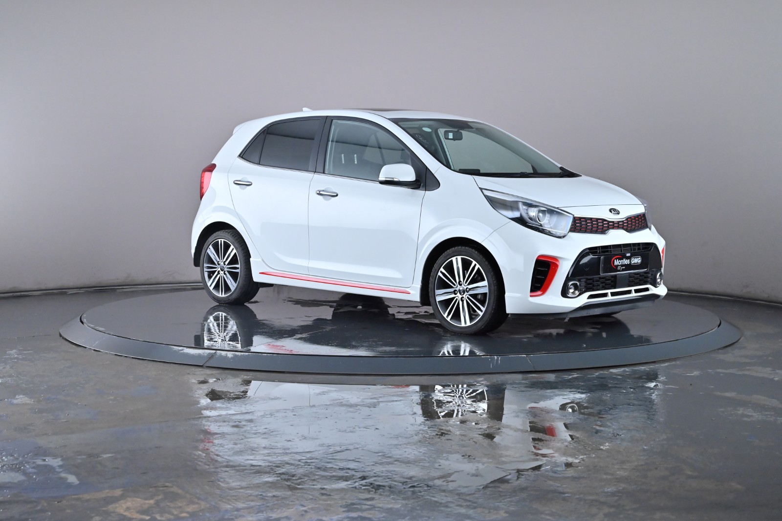 Main listing image - Kia Picanto