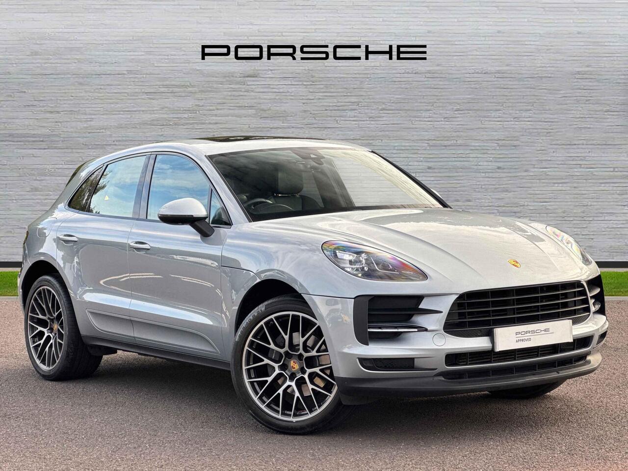 Main listing image - Porsche Macan