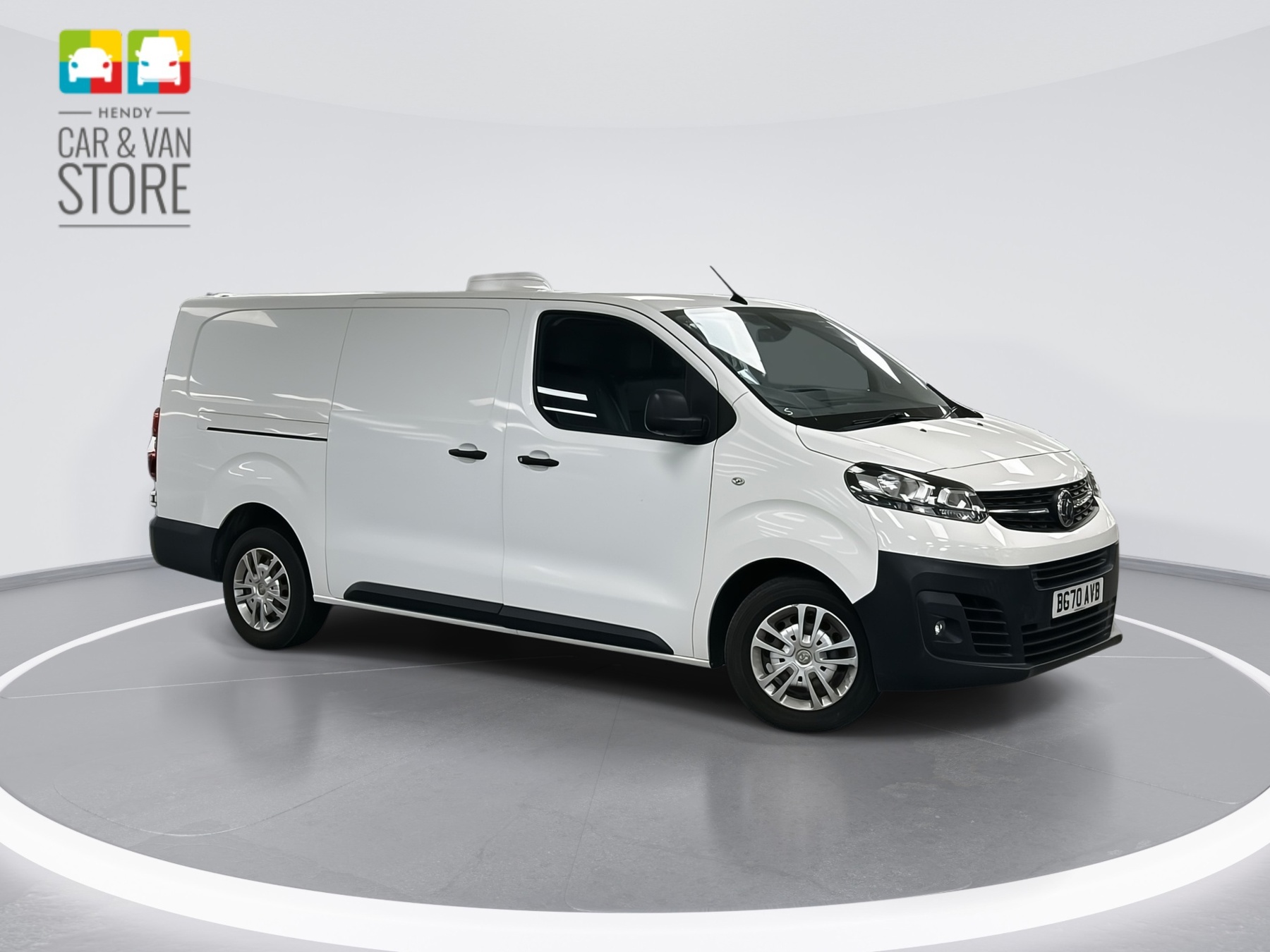 Main listing image - Vauxhall Vivaro