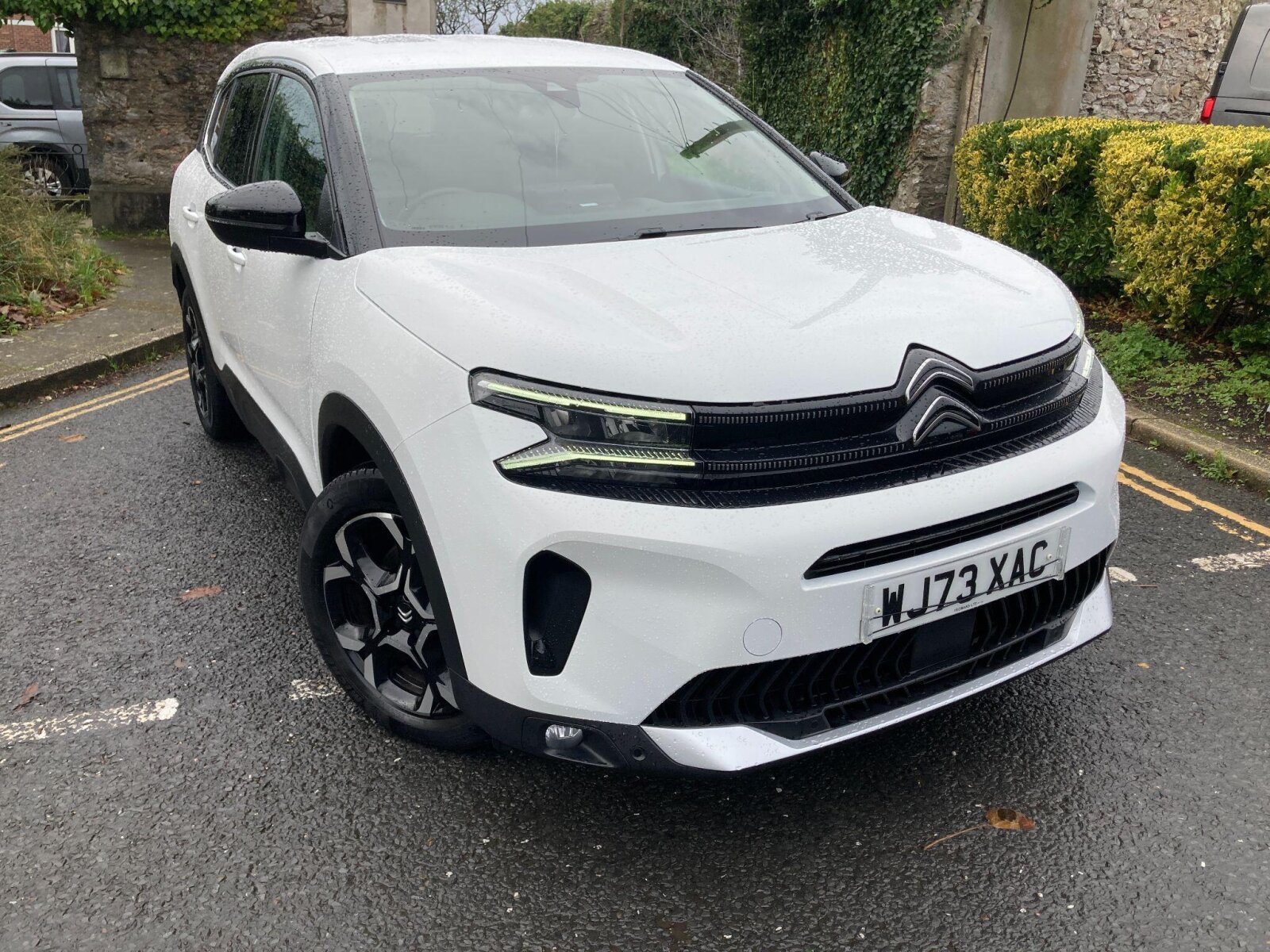 Main listing image - Citroen C5 Aircross