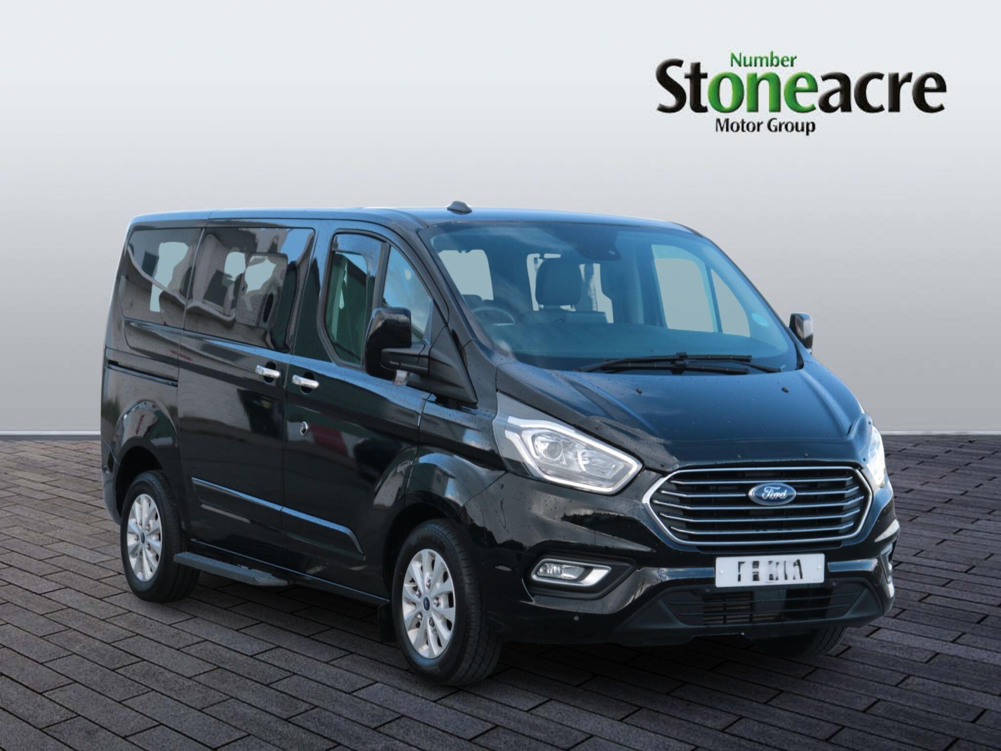 Main listing image - Ford Tourneo Custom