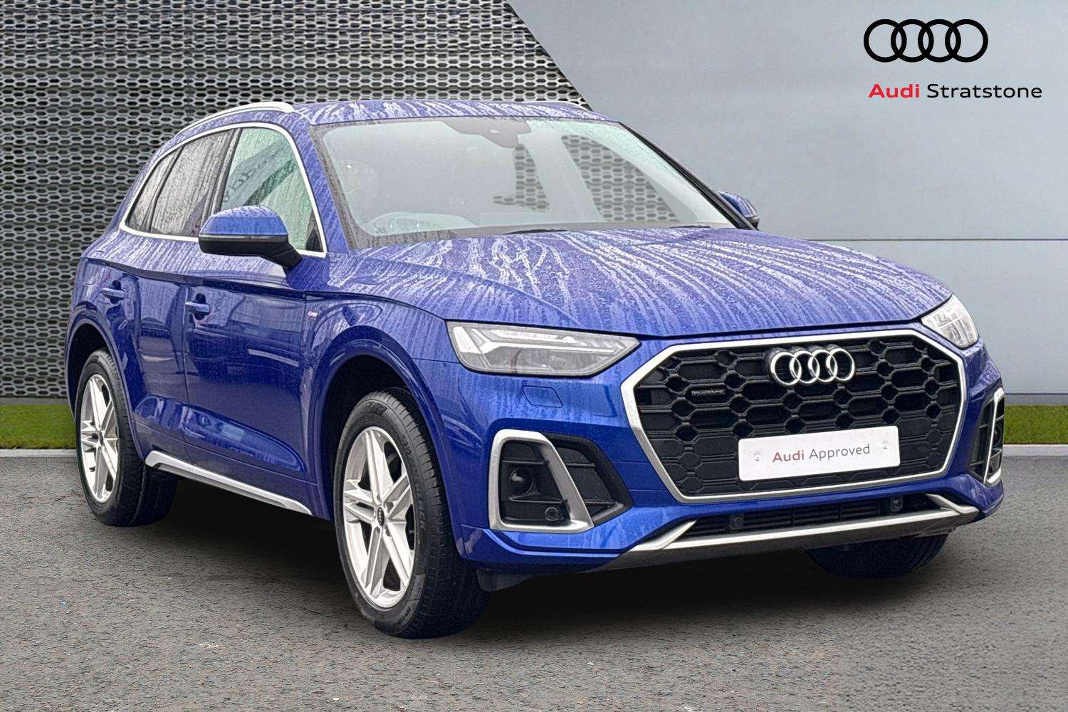 Main listing image - Audi Q5