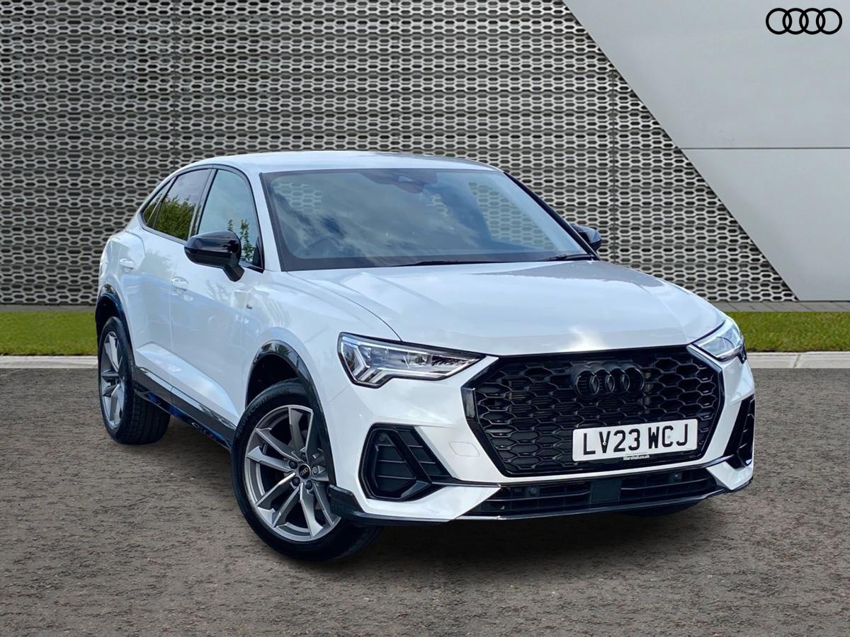 Main listing image - Audi Q3