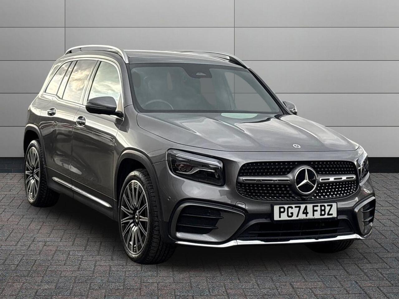 Main listing image - Mercedes-Benz GLB