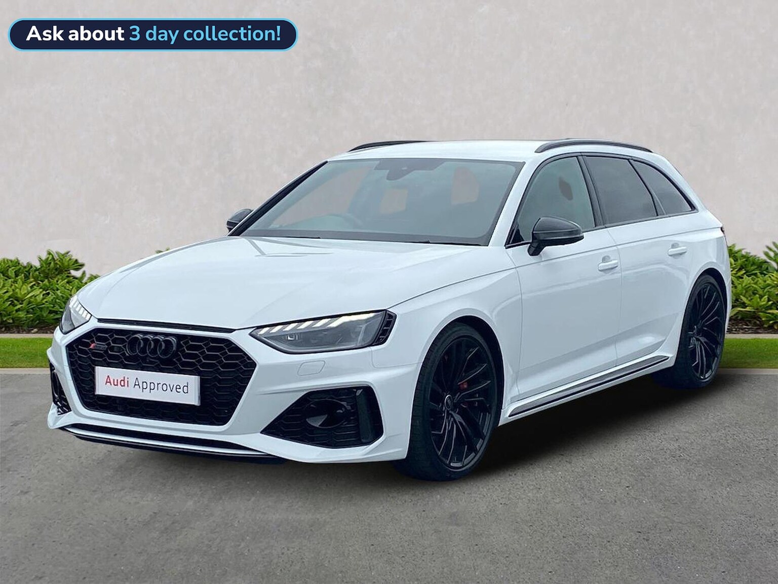 Main listing image - Audi RS4