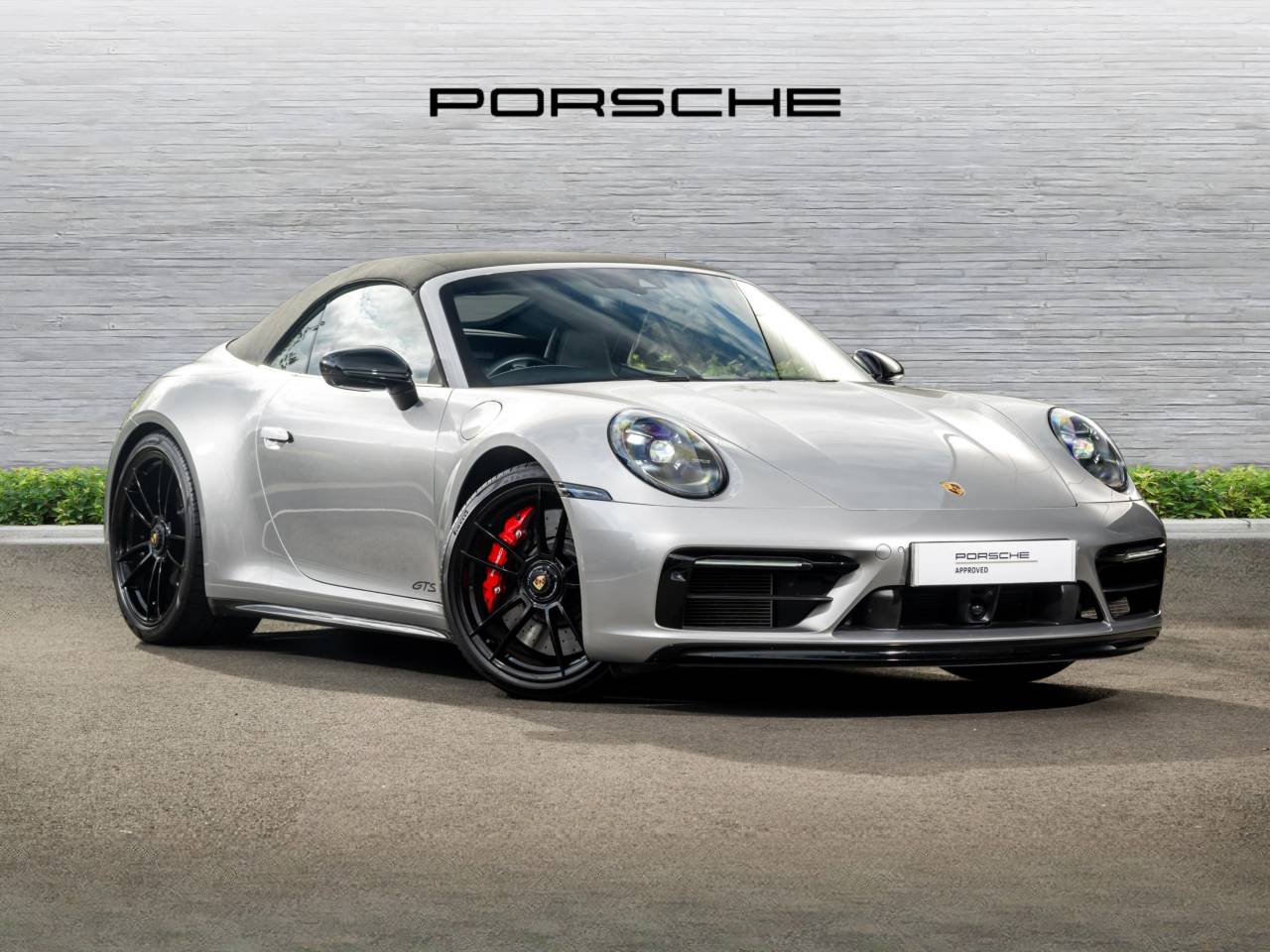 Main listing image - Porsche 911